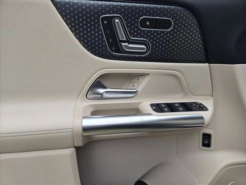 New 2026 Mercedes-Benz GLA 250 GLA 250 image 14