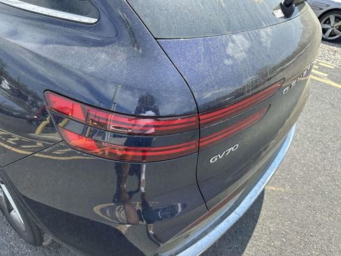 New 2026 Genesis GV70 2.5T Select AWD/4WD image 8