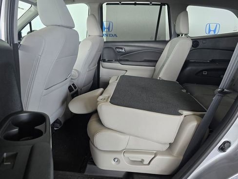 Used 2022 Honda Pilot Special Edition image 16