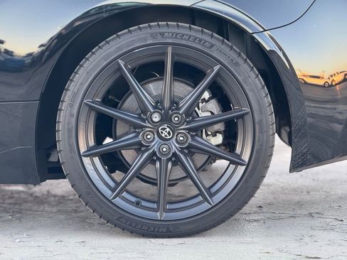 Used 2023 Toyota GR86 Premium w/ ALL Weather Mat Package (TMS) image 3