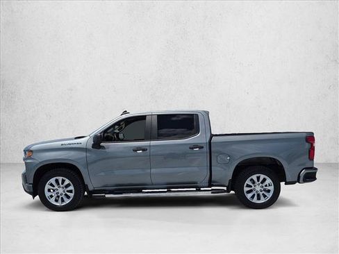 Used 2019 Chevrolet Silverado 1500 Custom w/ Custom Value Package RWD image 9