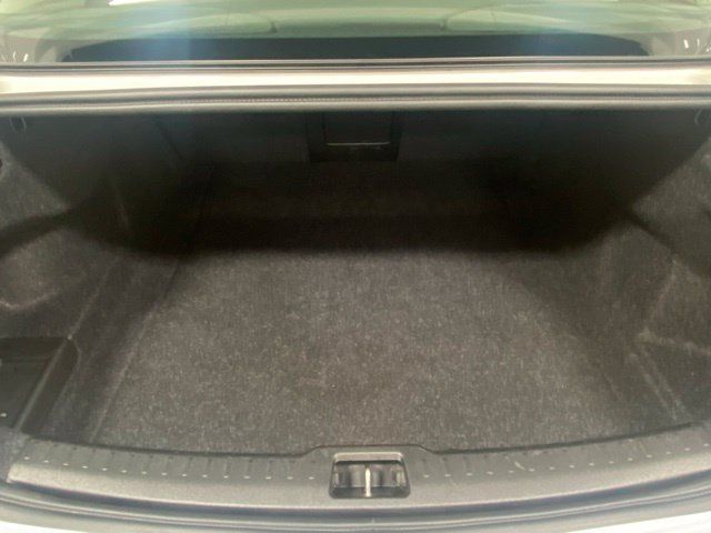Used 2025 Volvo S60 B5 Core AWD/4WD image 9