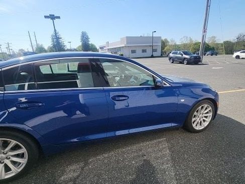 Used 2021 Cadillac CT5 Luxury w/ Cold Weather Package image 10