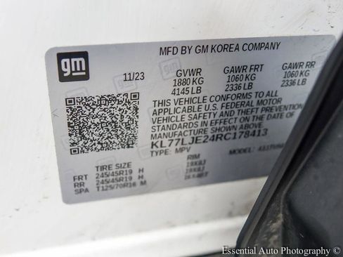 Used 2024 Chevrolet Trax RS w/ Sunroof Package FWD image 27