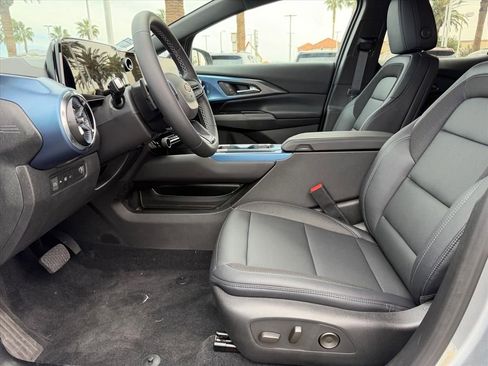 New 2026 Chevrolet Equinox EV LT image 5