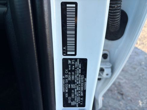 Used 2025 Kia K4 LXS image 28