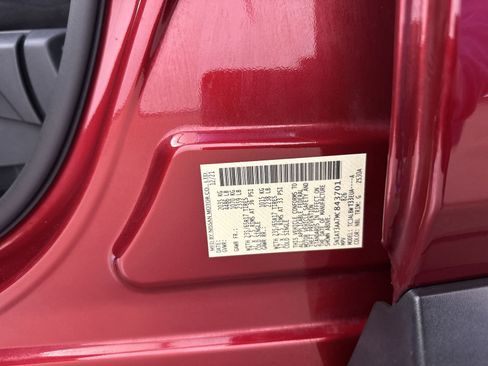 Certified 2021 Nissan Rogue S image 35