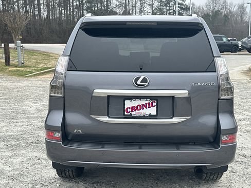 Used 2021 Lexus GX 460 Premium w/ Premium Package image 6