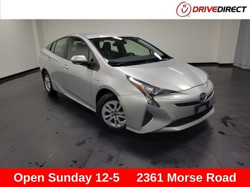 Used 2017 Toyota Prius Two FWD image 1