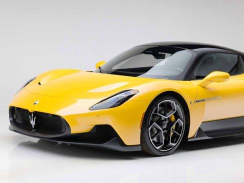 Used 2023 Maserati MC20 Coupe image 35