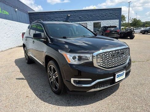 Used 2017 GMC Acadia Denali AWD/4WD image 6
