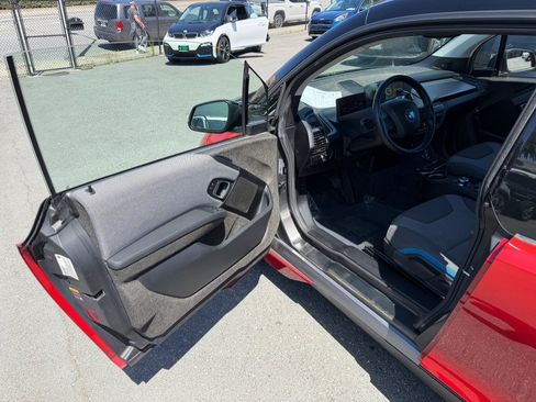 Used 2018 BMW i3 RWD image 9