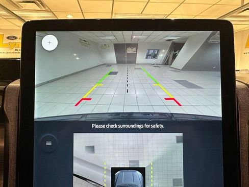 Used 2022 Ford Expedition Platinum image 6