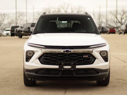 New 2026 Chevrolet TrailBlazer RS w/ Driver Confidence Package FWD image 2