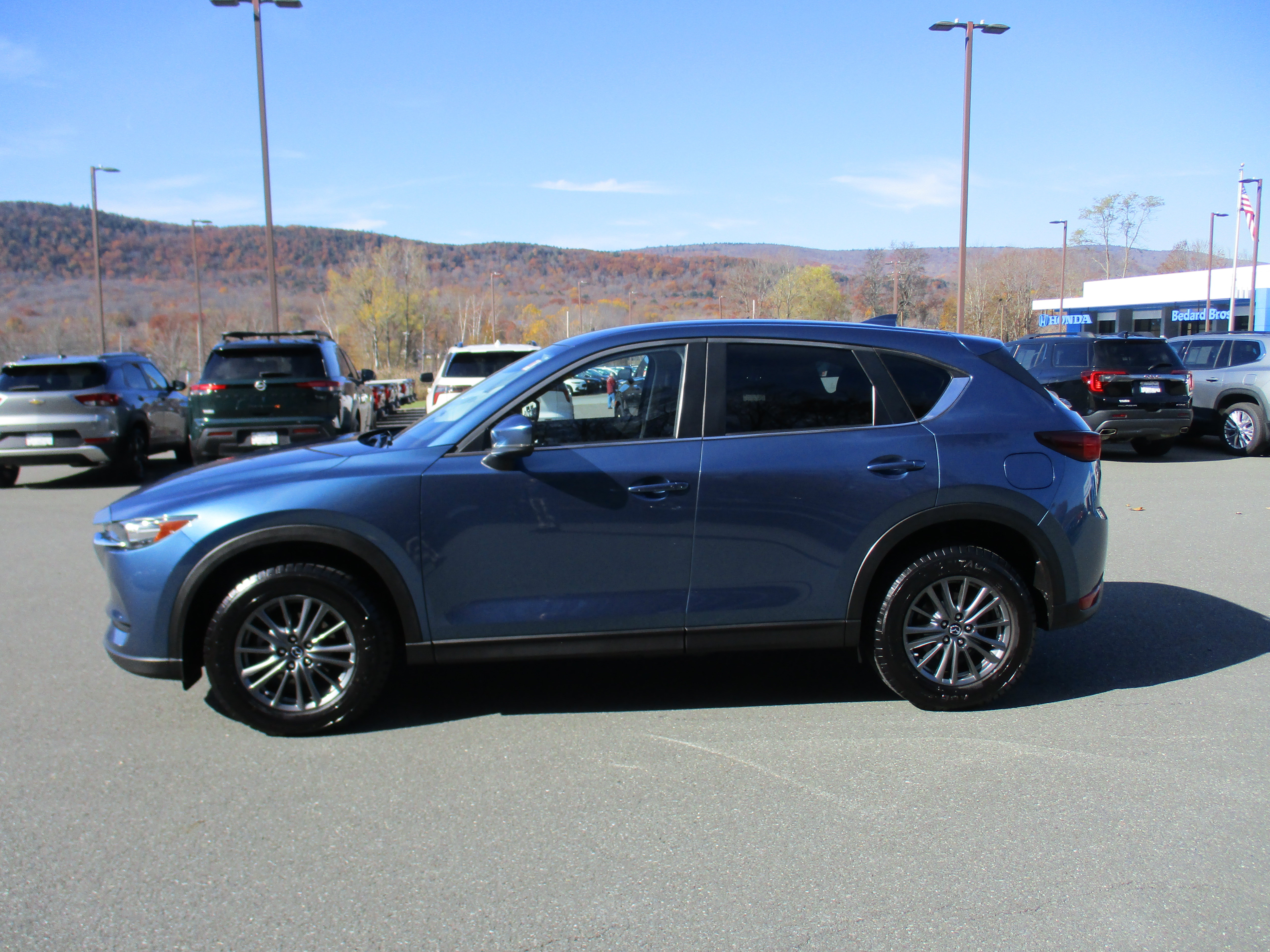 Used 2019 MAZDA CX-5 Touring AWD/4WD image 8