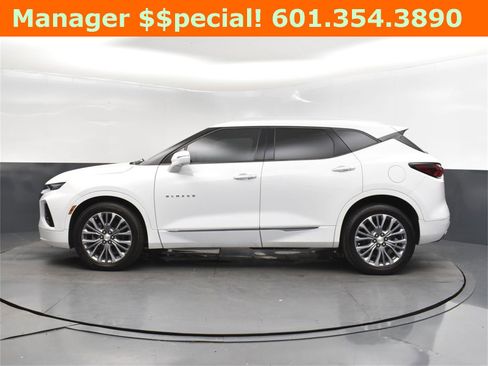 Used 2019 Chevrolet Blazer Premier w/ Driver Confidence II Package image 4