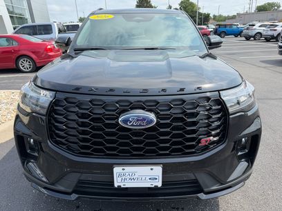 New 2026 Ford Explorer ST w/ Sun And Sound Package