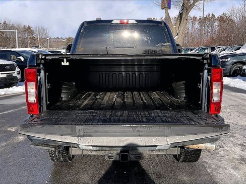 Used 2022 Ford F250 Lariat w/ Chrome Package image 35