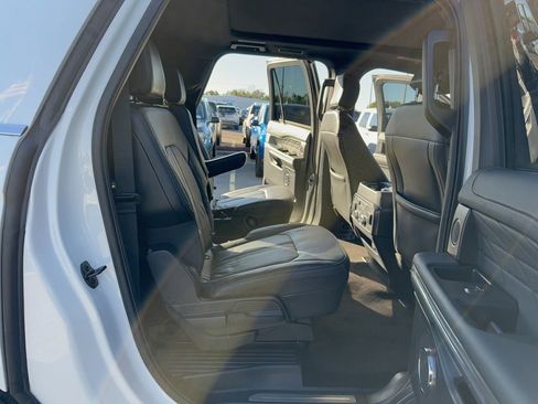 Certified 2023 Ford Expedition Max Platinum image 15