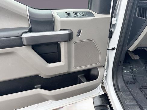 Used 2022 Ford F350 XLT image 18