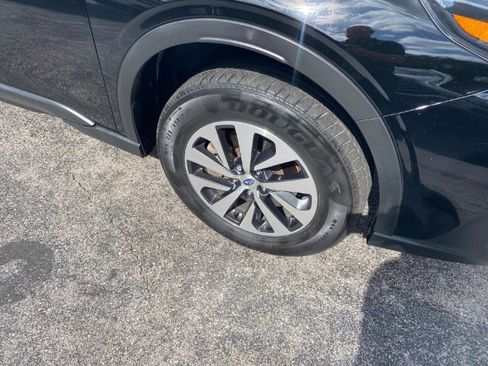 Used 2022 Subaru Outback Premium AWD/4WD image 23