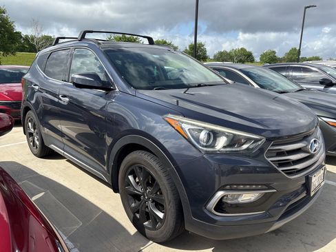Used 2017 Hyundai Santa Fe Sport image 3