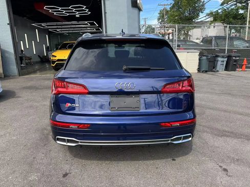 Used 2019 Audi SQ5 Premium Plus w/ Premium Plus Package image 6