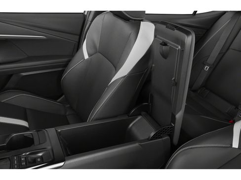 Used 2025 Toyota Camry SE FWD image 12