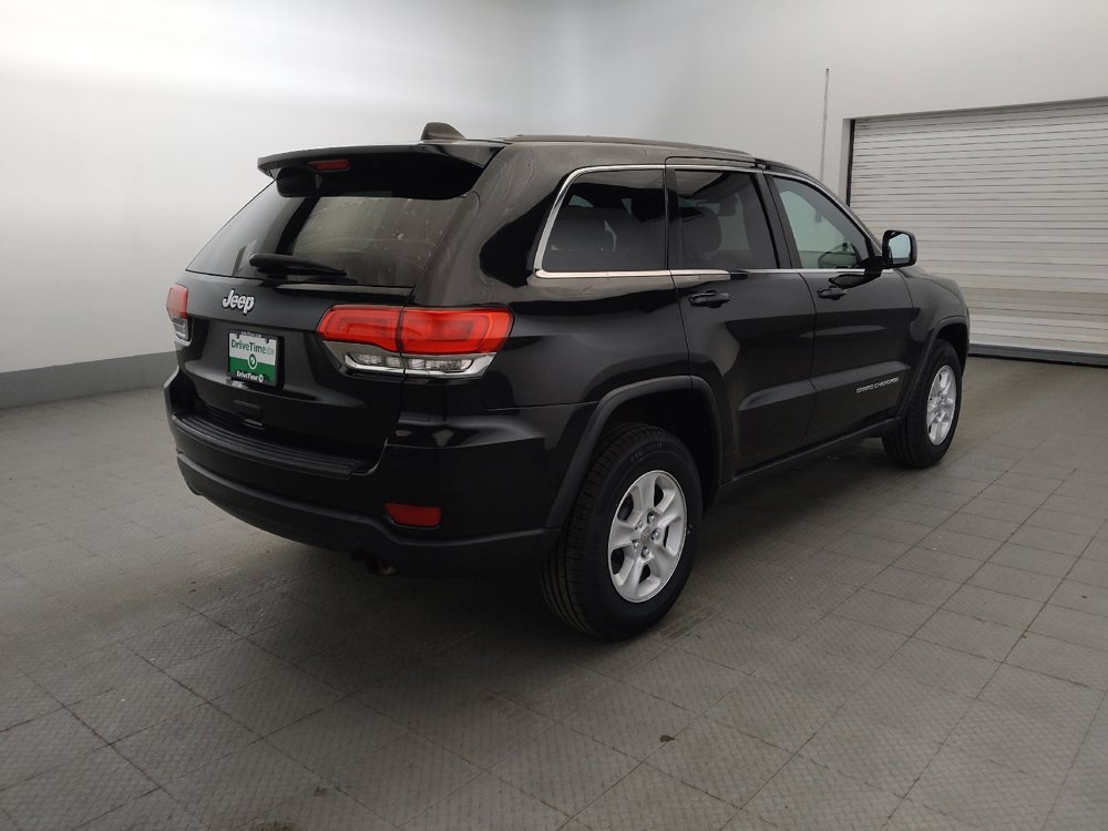 Used 2016 Jeep Grand Cherokee Laredo AWD/4WD image 9