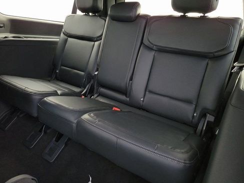 New 2026 Ford Expedition Max Platinum image 8