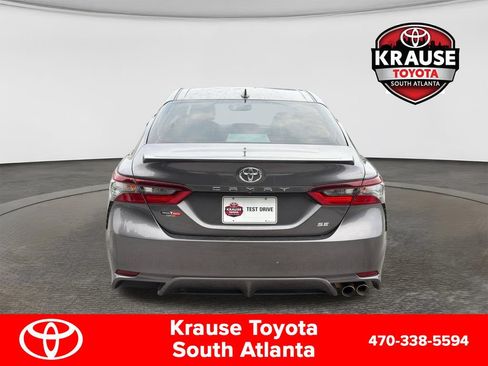 Used 2024 Toyota Camry SE w/ Convenience Package FWD image 7