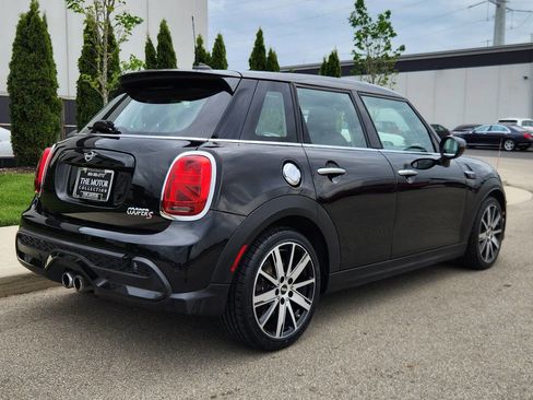 Used 2022 MINI Cooper S w/ Premium Package image 4