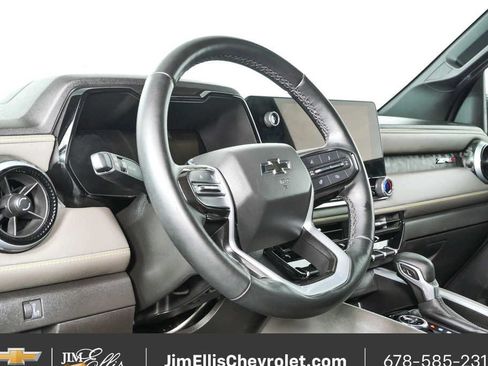 Used 2024 Chevrolet Colorado ZR2 w/ ZR2 Convenience Package III AWD/4WD image 4