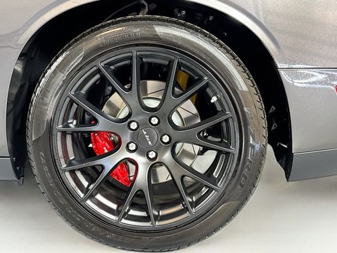 Used 2015 Dodge Challenger SRT Hellcat image 30