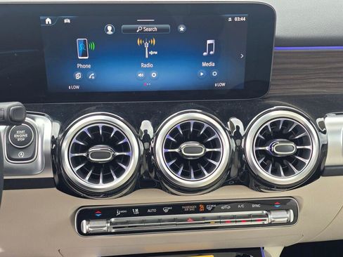 New 2026 Mercedes-Benz GLB 250 4MATIC image 15
