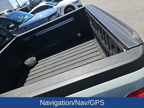 Used 2024 Ford Maverick Lariat image 3