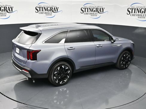 Used 2025 Kia Sorento EX FWD image 27