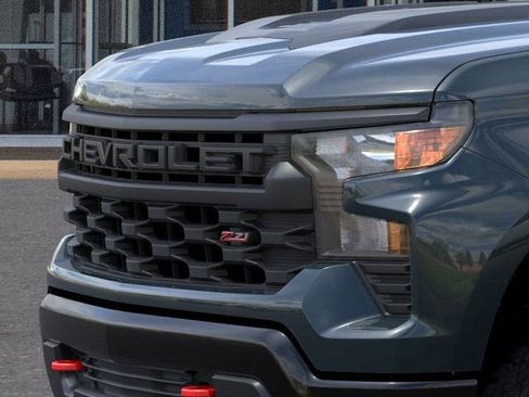 New 2026 Chevrolet Silverado 1500 Custom Trail Boss w/ LPO, Dark Essentials Package AWD/4WD image 13