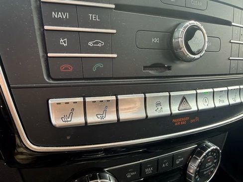 Used 2018 Mercedes-Benz GLS 450 4MATIC image 27