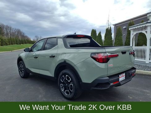 Used 2023 Hyundai Santa Cruz SE image 3