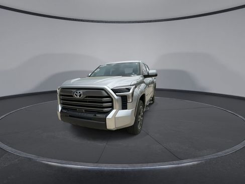 Used 2024 Toyota Tundra Limited image 4