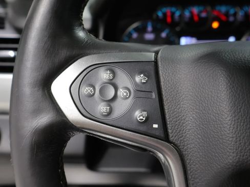 Used 2015 Chevrolet Suburban LTZ AWD/4WD image 39