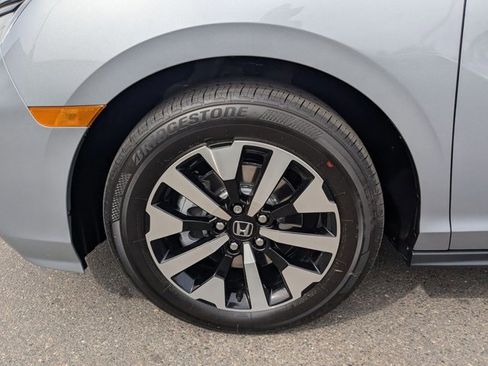 Used 2026 Honda Odyssey EX-L image 10