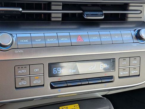 New 2026 Hyundai Kona SEL Premium image 21