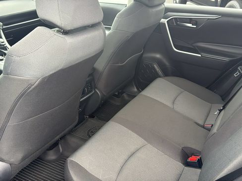 Certified 2025 Toyota RAV4 XLE AWD/4WD image 21