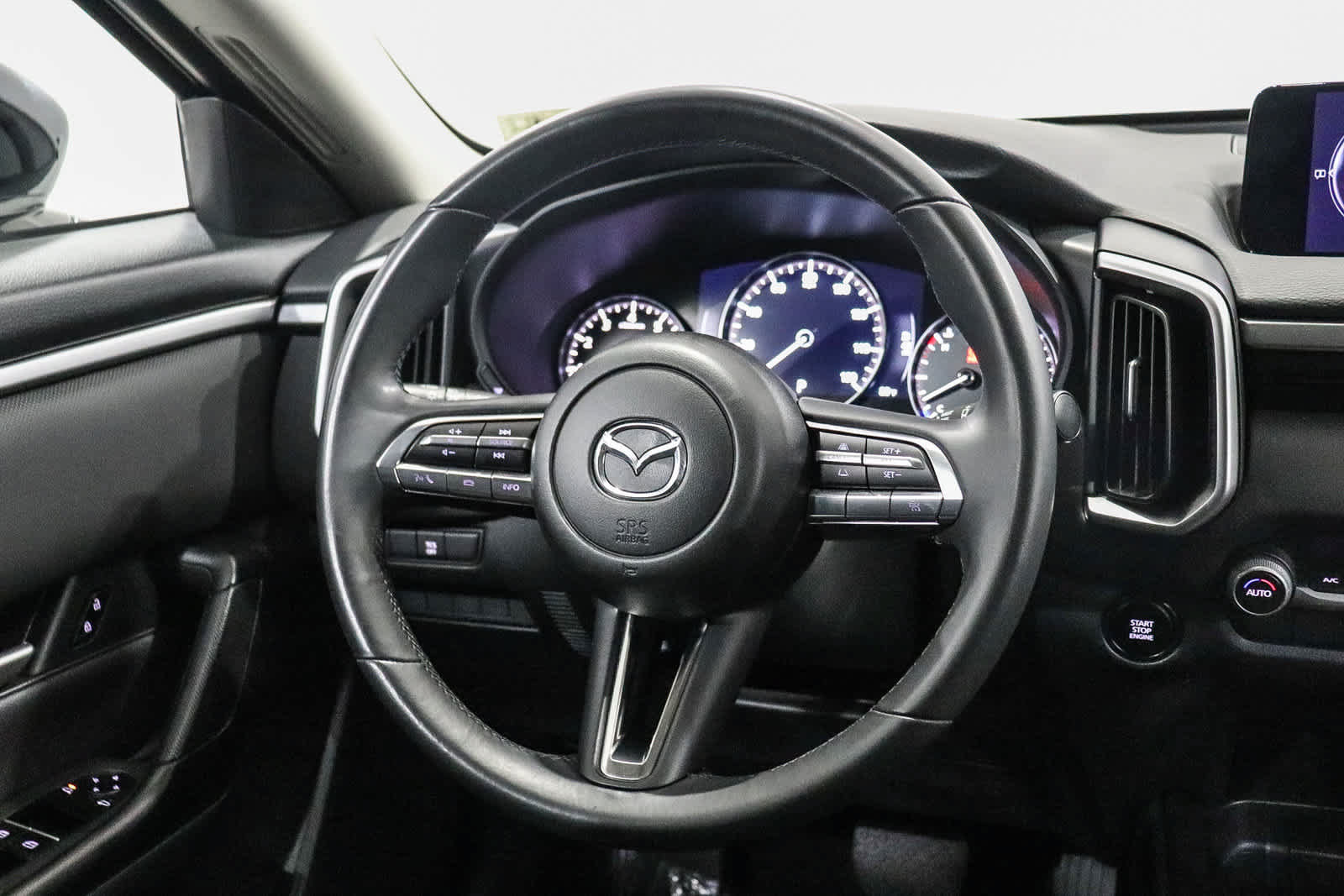 Used 2024 MAZDA CX-50 AWD 2.5 S w/ Select Package image 16
