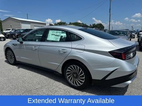 Used 2025 Hyundai Sonata SEL image 3