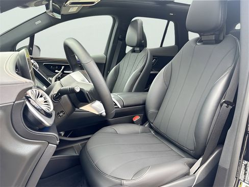 Certified 2025 Mercedes-Benz EQE 350+ 4MATIC SUV image 11