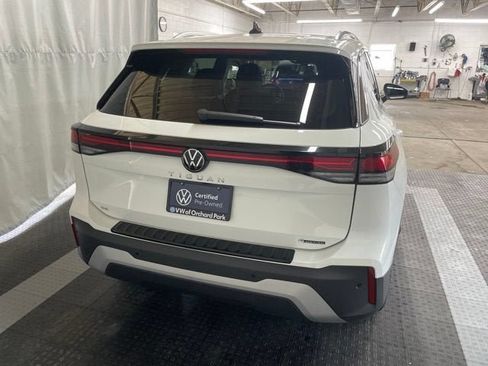 Certified 2026 Volkswagen Tiguan SE AWD/4WD image 7