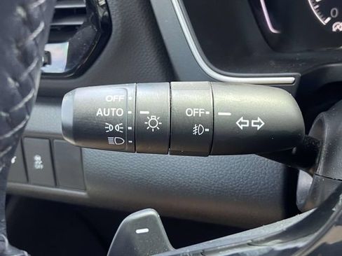 Used 2025 Honda Pilot Touring image 30